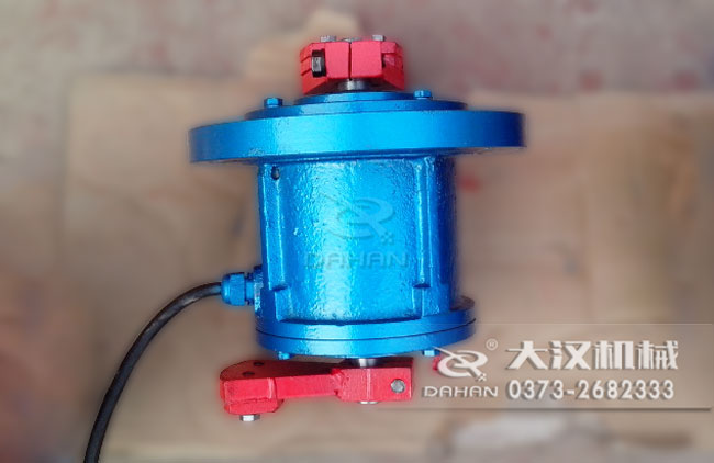 YZUL立式振動電機 YZUL立式振動電機